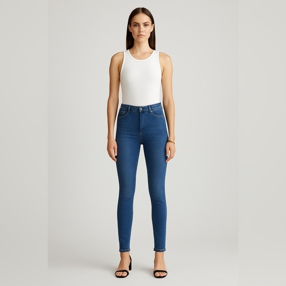 Topshop Denim - Topshop Light Blue Wash Skinny Jeans